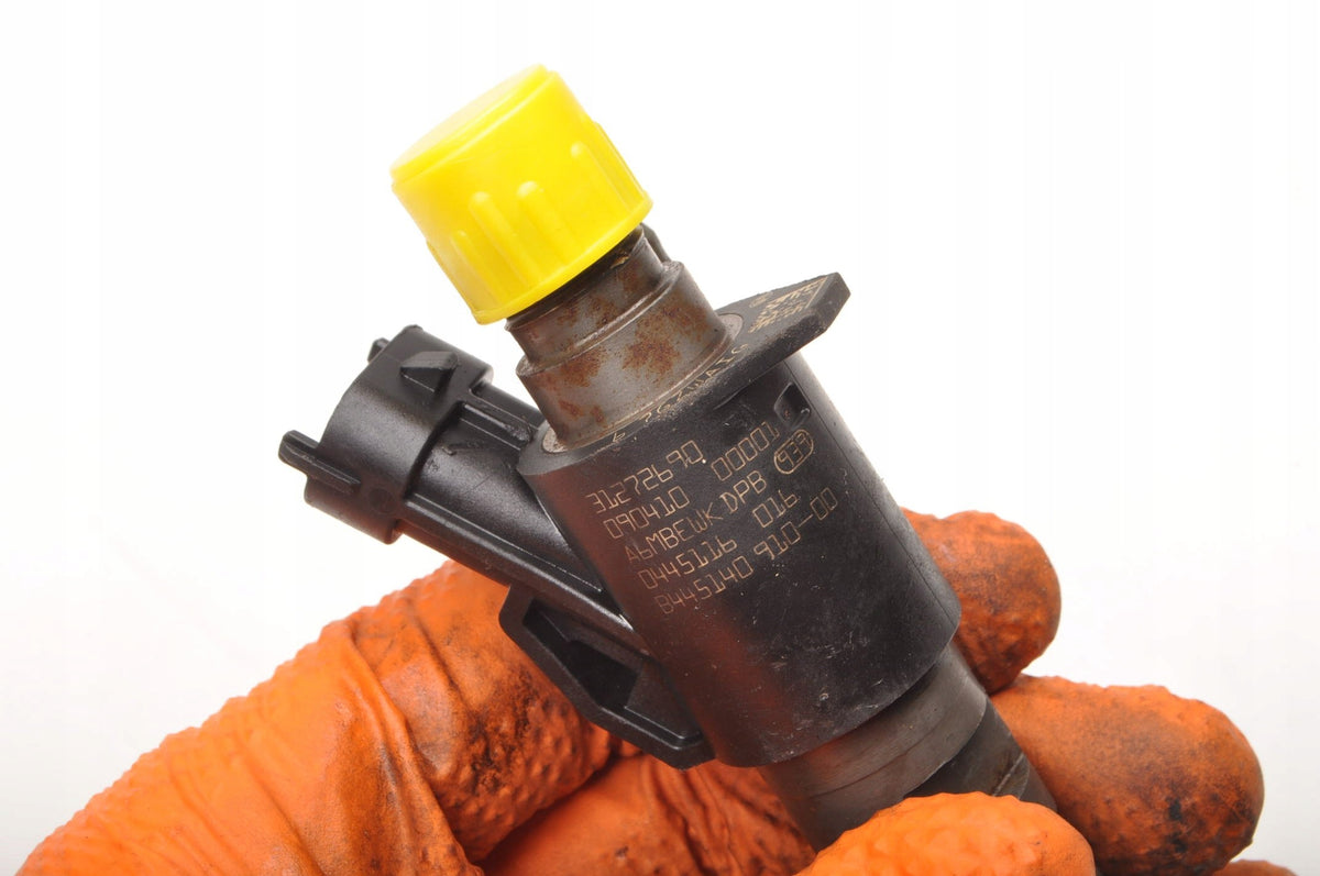VOLVO S80 II V70 III 2.4 D5 205KM INJECTION INJECTOR 31272690 0445116016