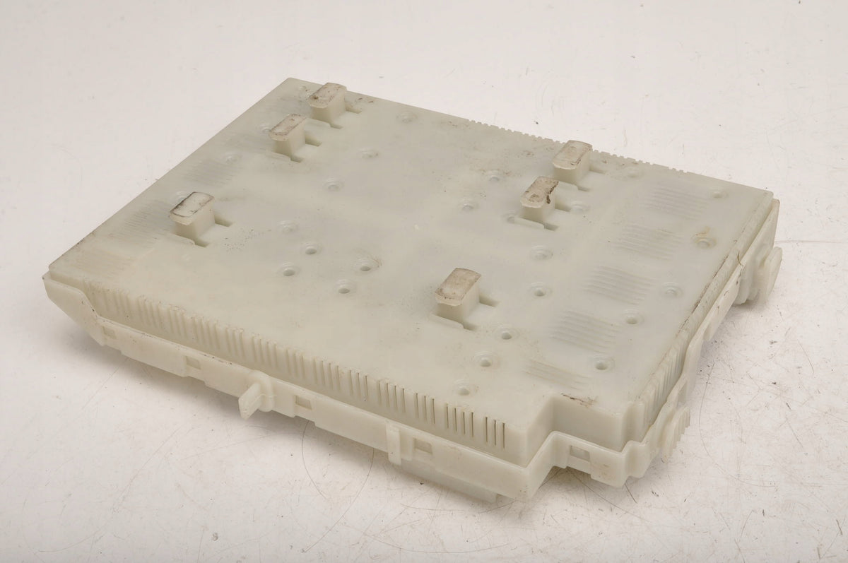 VOLVO S80 II V70 III BOX MODULE BSI 31343337