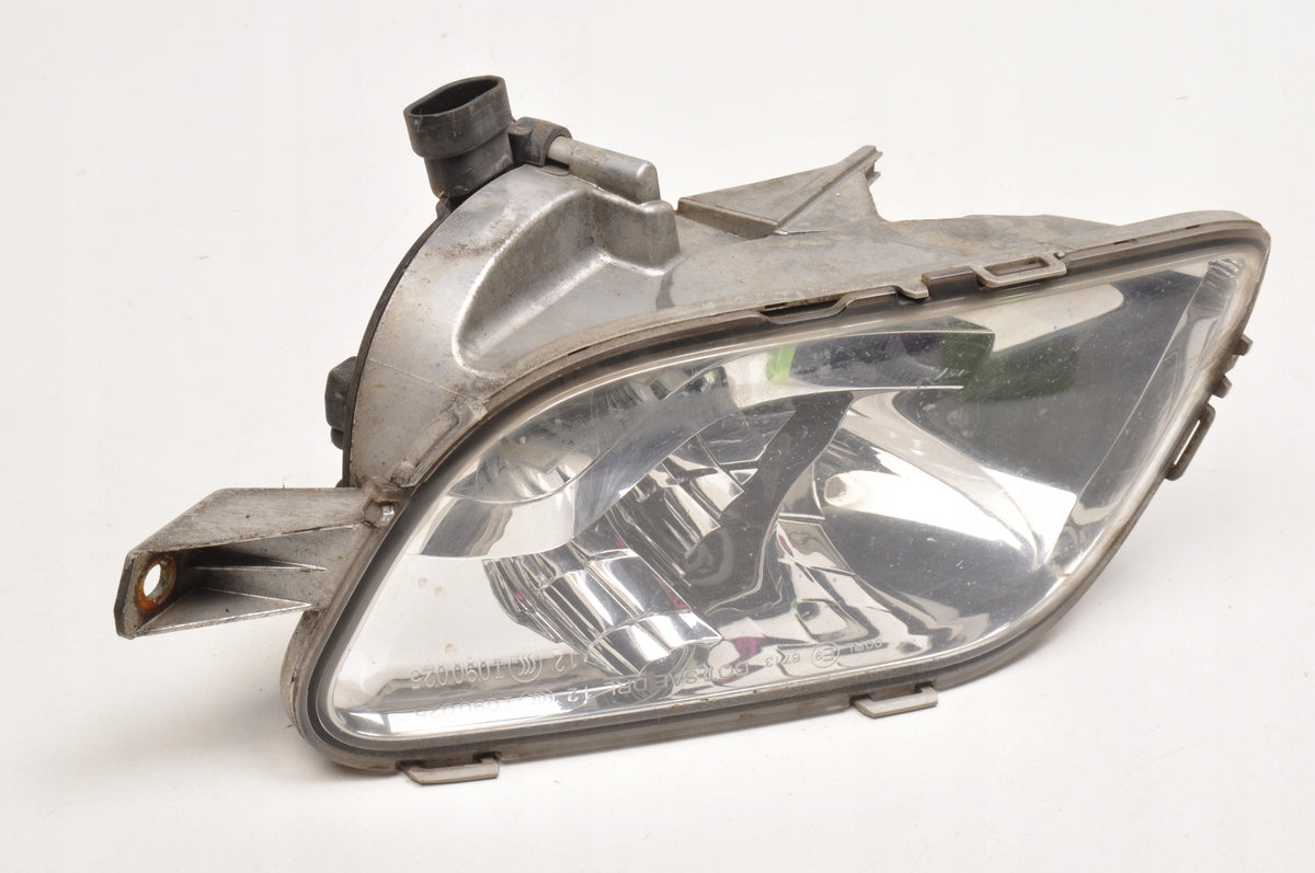 VOLVO S80 II V70 III HALOGEN LEFT 31335850