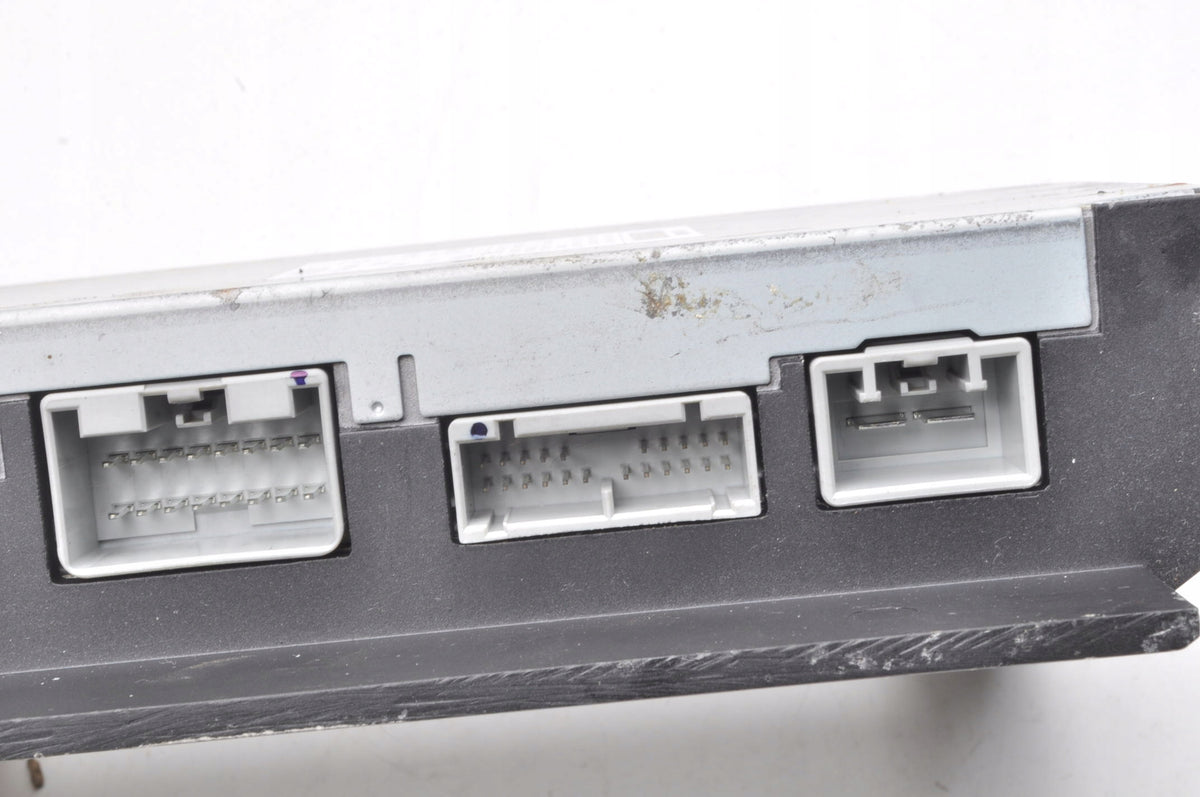 VOLVO S80 II V70 III RADIO AMPLIFIER 31310010