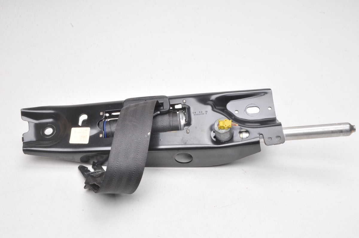 VOLVO S80 II V70 III SEAT BELT RIGHT FRONT 39811480