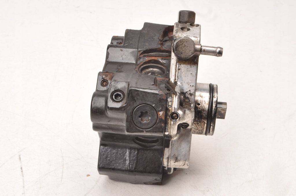 VOLVO S80 II V70 III XC70 2.4 D5 AWD 185KM INJECTION PUMP 30756125