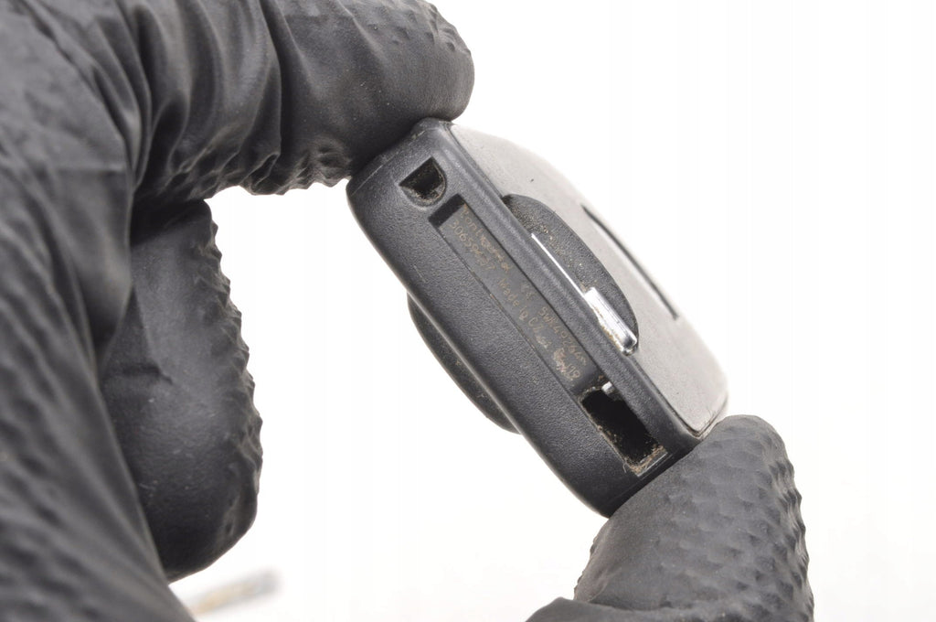 VOLVO S80 V70 XC70 XC60 S60 V60 REMOTE CONTROL KEY 30659607