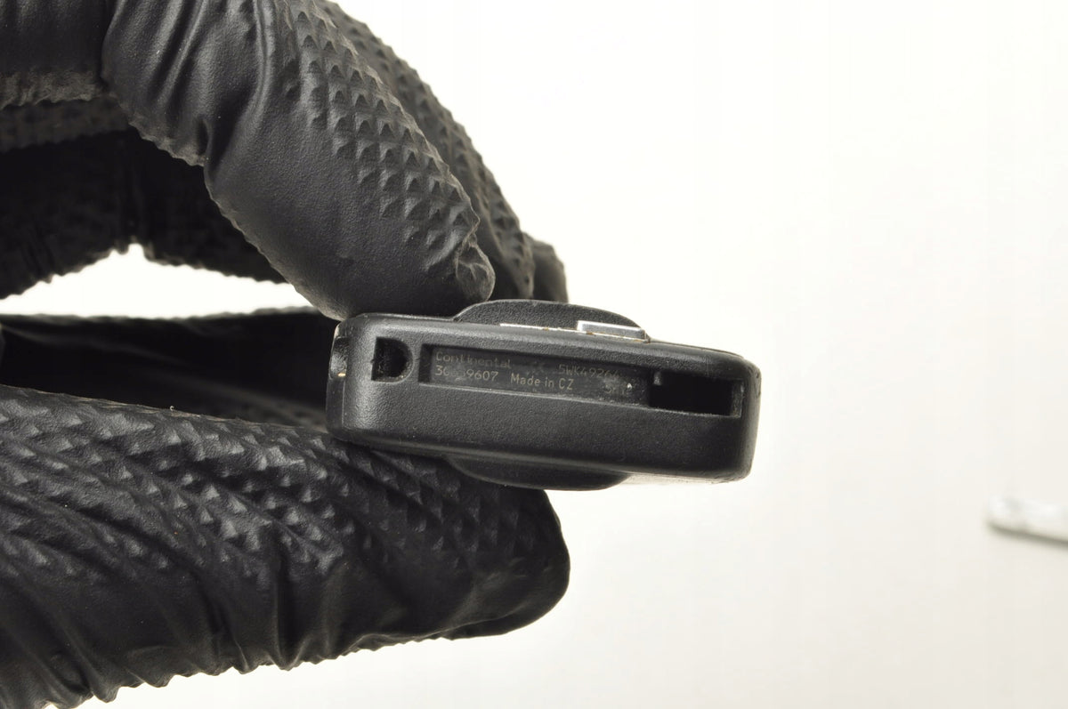 VOLVO S80 V70 XC70 XC60 S60 V60 REMOTE CONTROL KEY 30659607