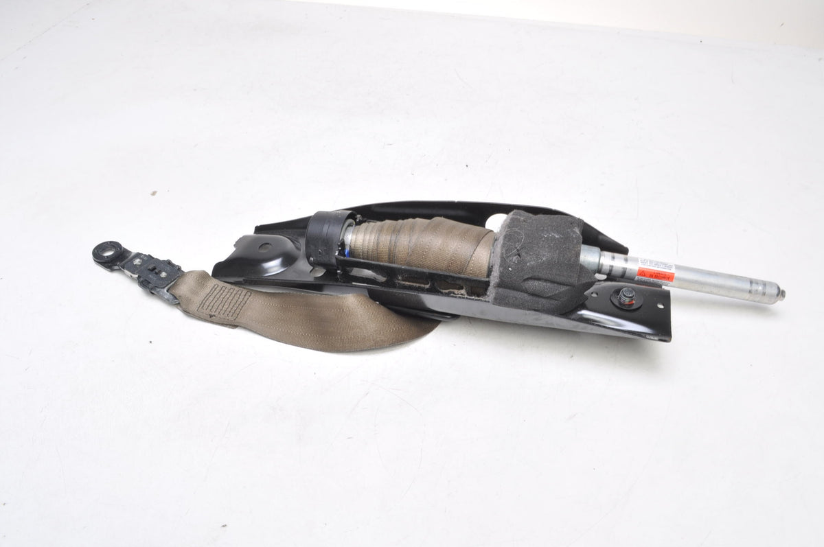 VOLVO S80 XC70 II SEAT BELT RIGHT FRONT 39811483