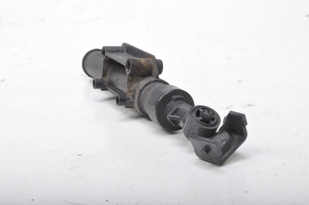 VOLVO S80 XC70 V70 III HEADLIGHT WASHER PUMP 31294174 LEFT