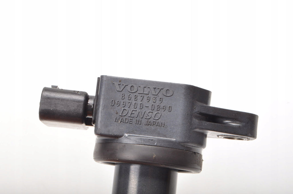 VOLVO S80 XC90 4.4 V8 IGNITION COIL 8687939