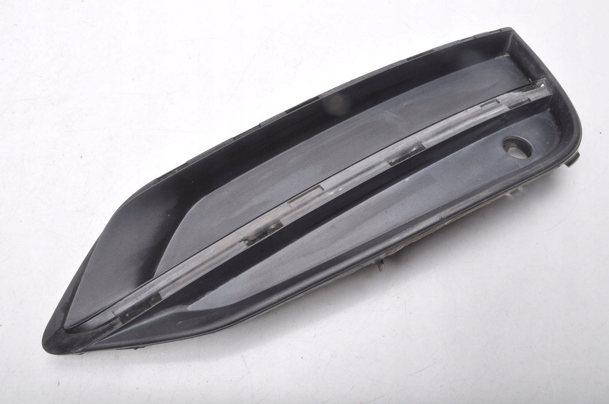 VOLVO S90 II GRILLE DUMMY BUMPER RIGHT 31425447