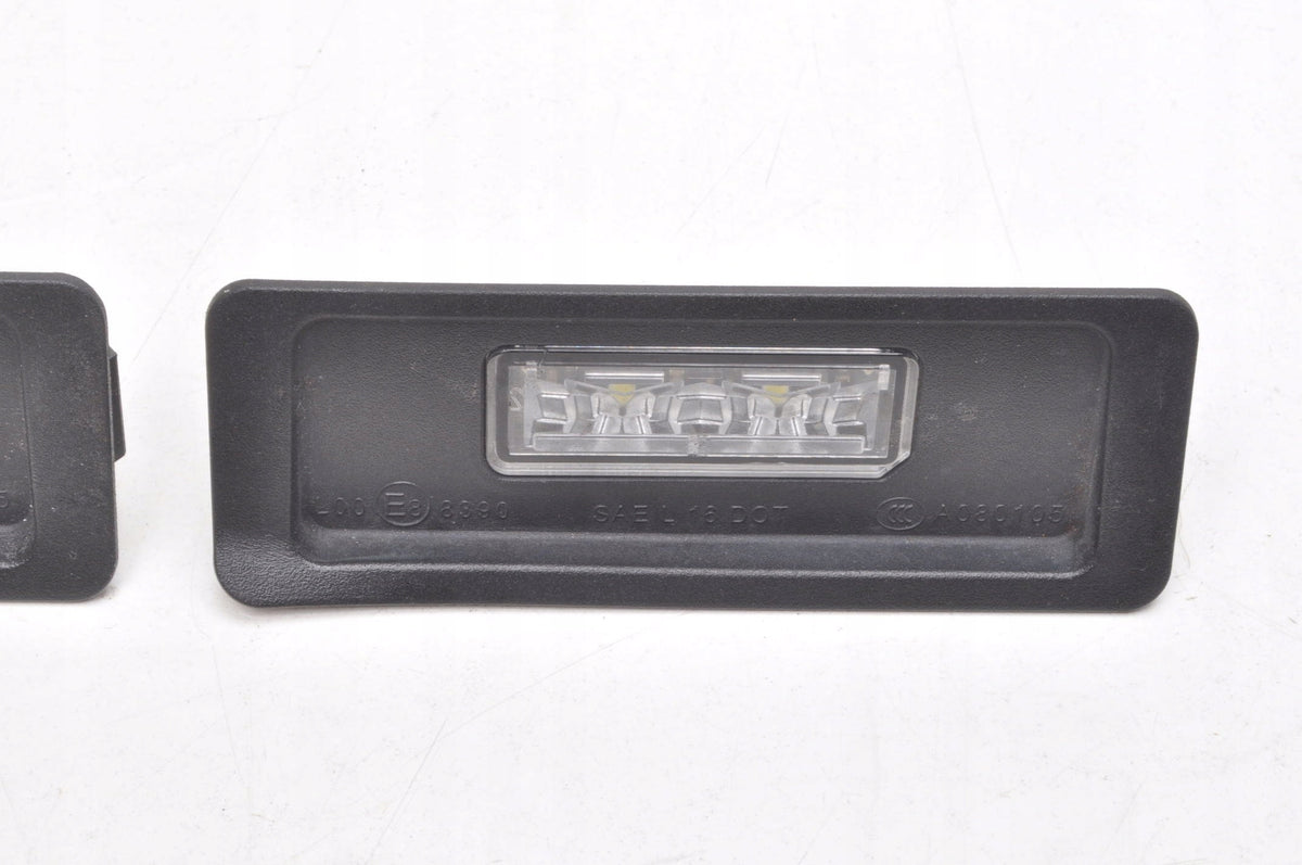 VOLVO S90 II LICENSE PLATE LAMP 31446531 SET
