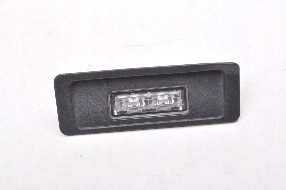 VOLVO S90 II LICENSE PLATE LAMP 31446531 SET