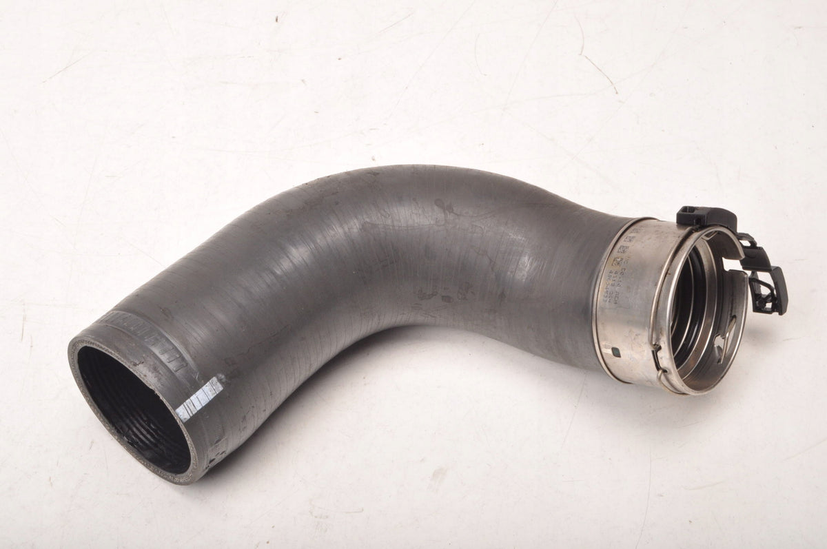 VOLVO S90 II V90 2.0 D4 190KM INTERCOOLER HOSE