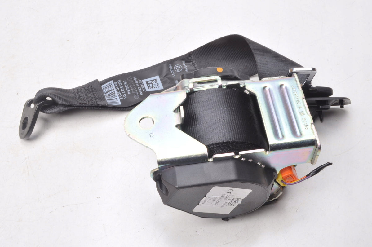 VOLVO S90 II V90 SEAT BELT MIDDLE REAR 2 ROW 39836054