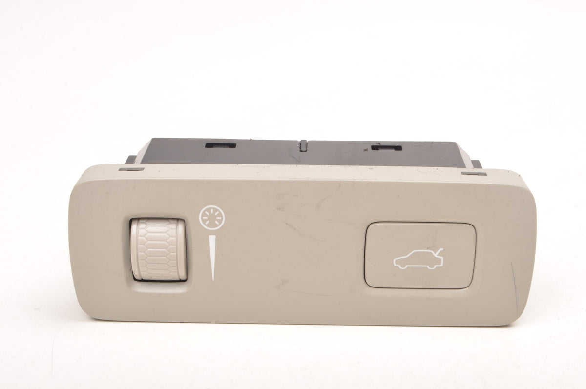 VOLVO S90 II XC60 II XC40 FLAP OPENING BUTTON 31481439