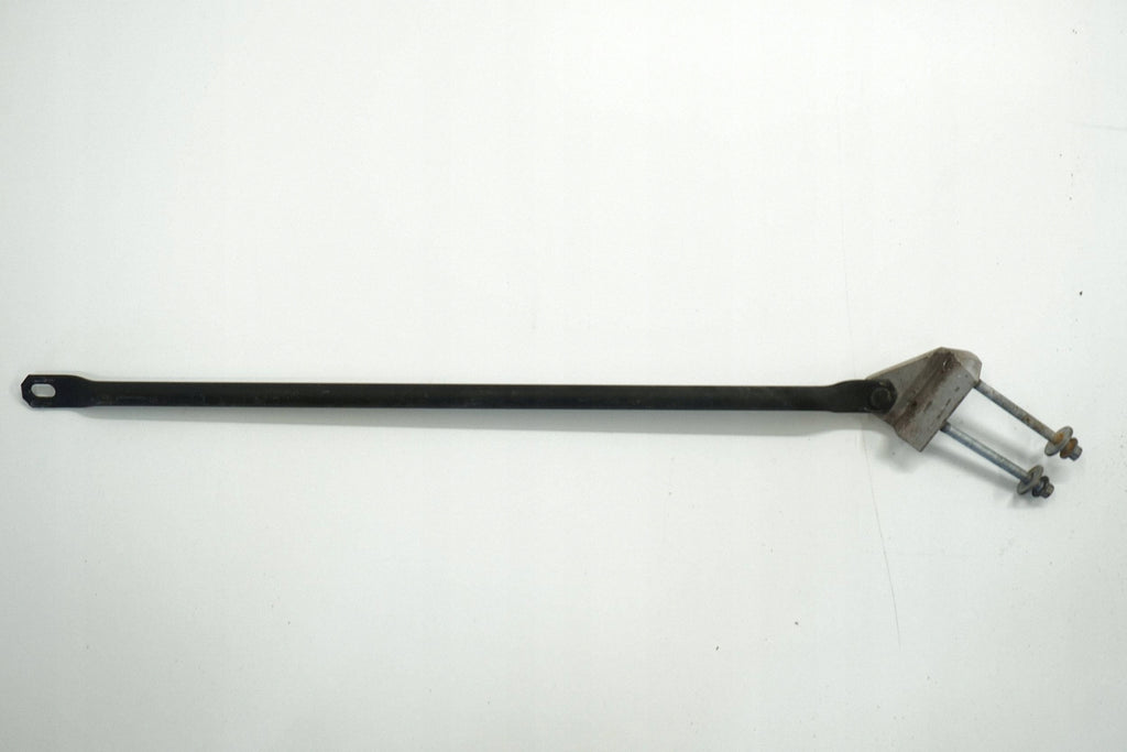 VOLVO S90 V90 17R BRACKET FRONT BELT MOUNTING RIGHT 31387654