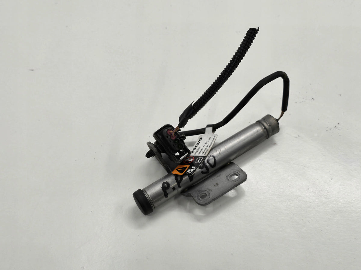 VOLVO S90 V90 17R PYROTECHNIC CARTRIDGE MASK RIGHT 31688051
