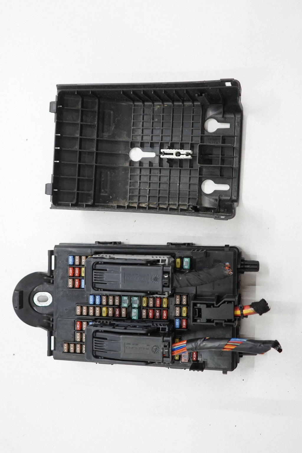 VOLVO S90 V90 18R 2.0 T6 BOX FUSE BOX 31682732