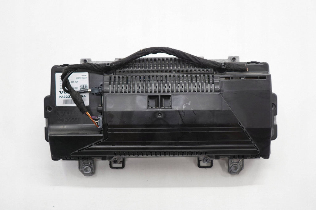 VOLVO S90 V90 18R 2.0 T6 COUNTER CLOCKS EUROPE P32233969AA 32233969AA