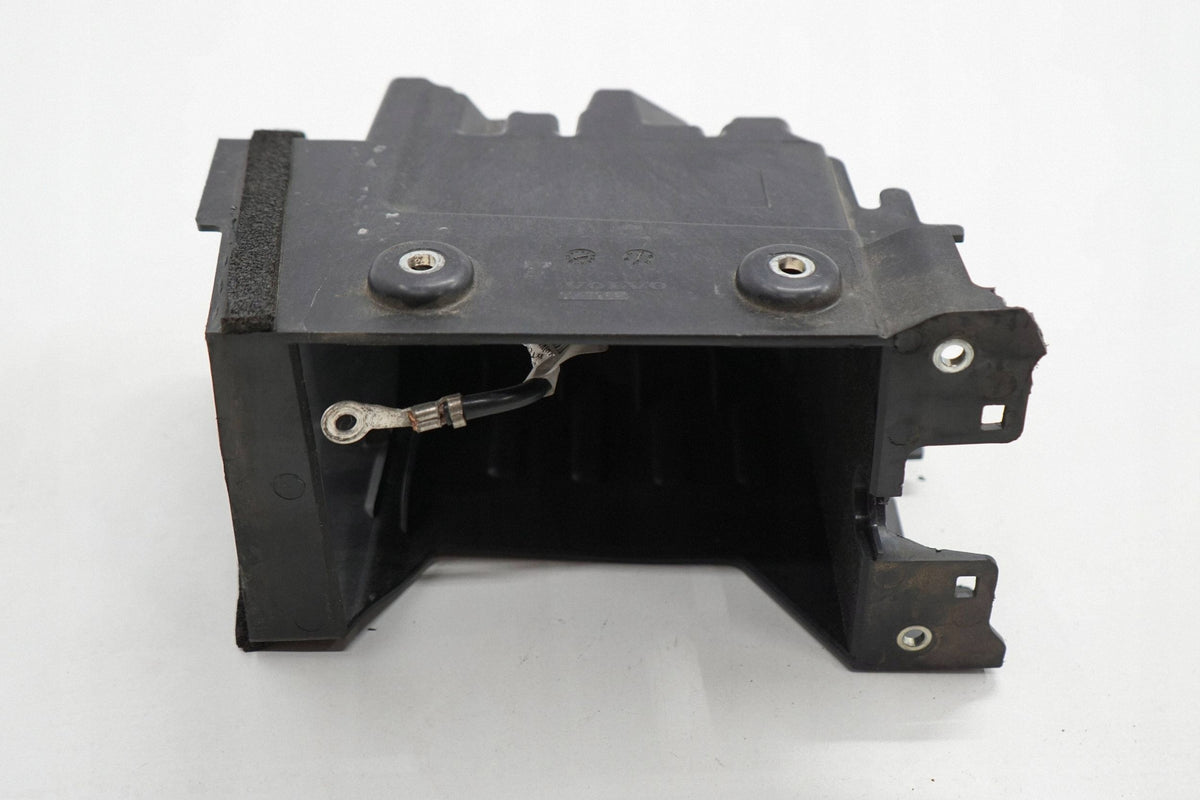 VOLVO S90 V90 18R BATTERY HOUSING 31479621