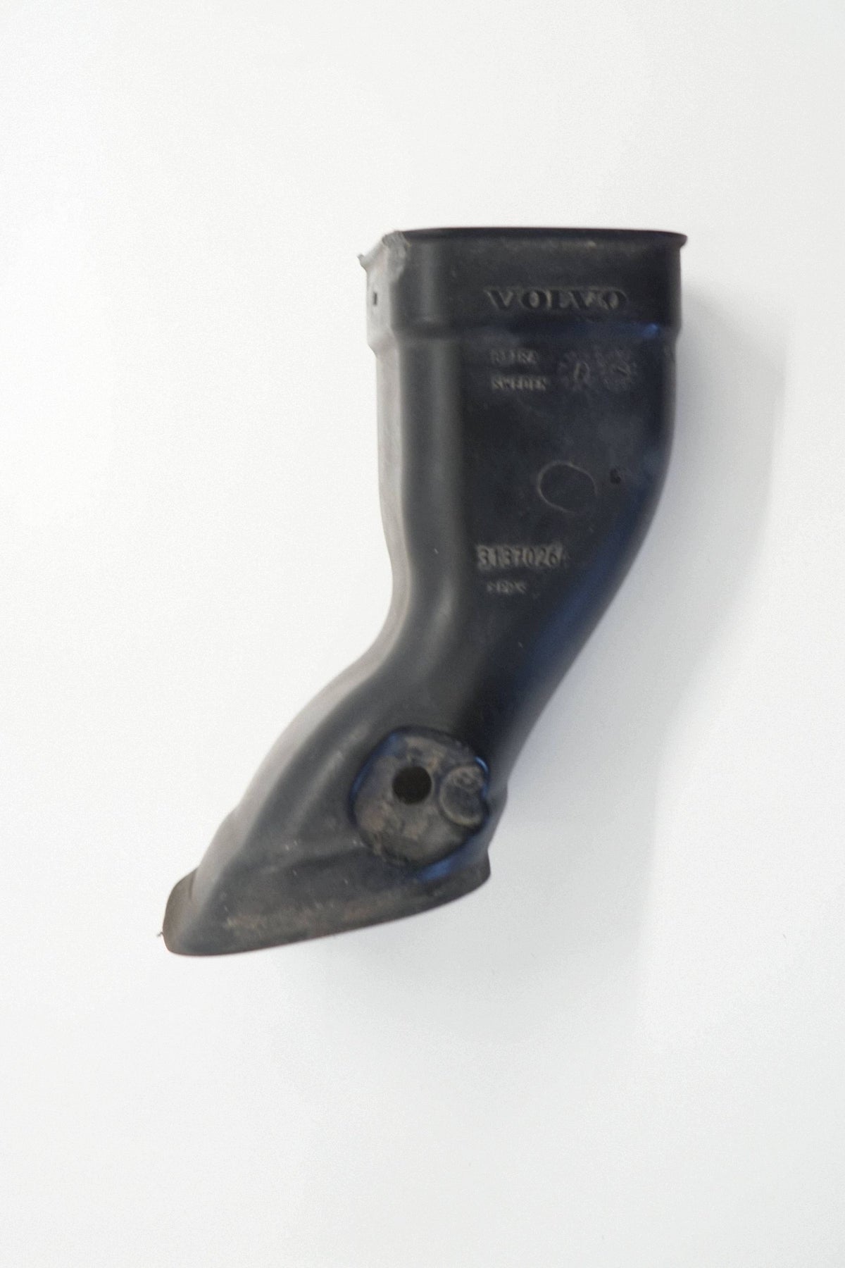 VOLVO S90 V90 2.0 T6 17R AIR INTAKE PIPE 31370264
