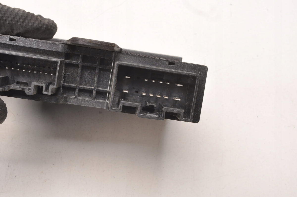 VOLVO S90 V90 II FLAP CONTROLLER MODULE 31676024