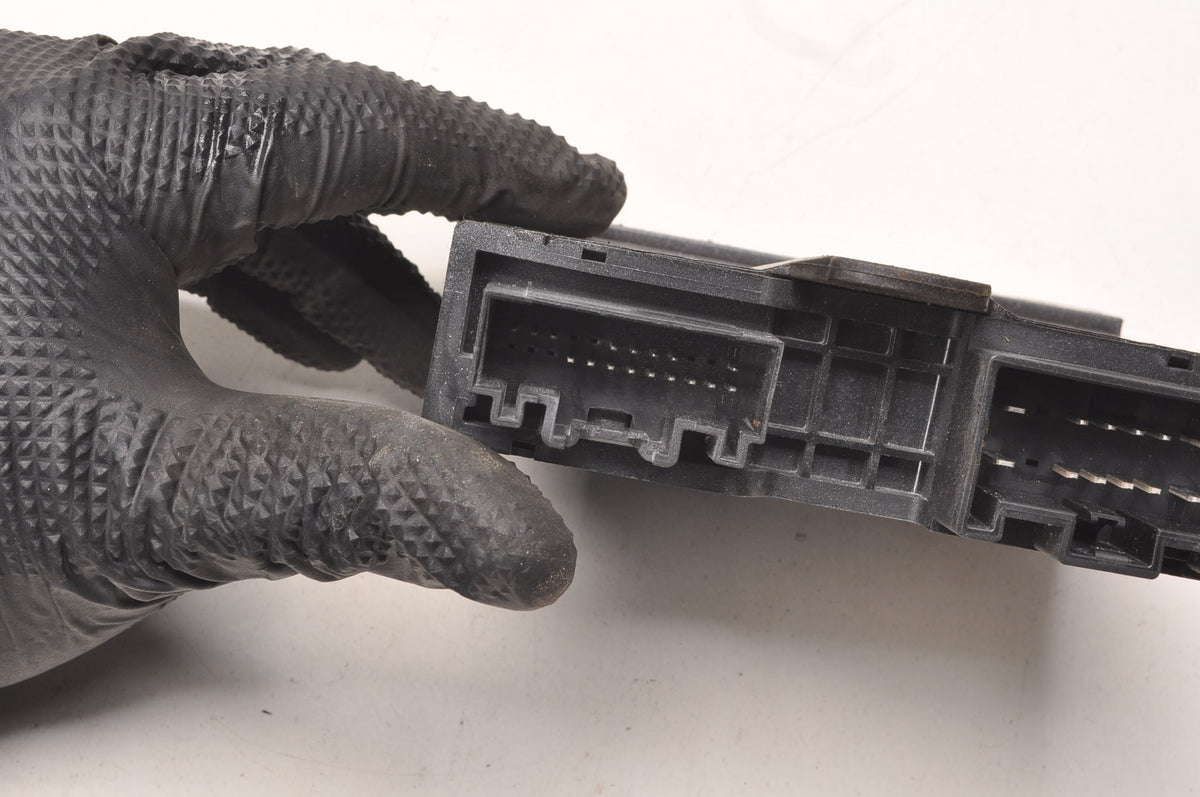 VOLVO S90 V90 II FLAP CONTROLLER MODULE 31676024