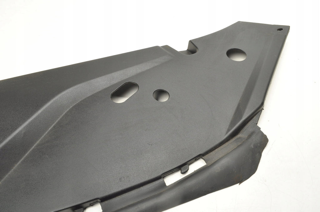 VOLVO S90 V90 II FRONT BELT COVER 31386868 LEFT