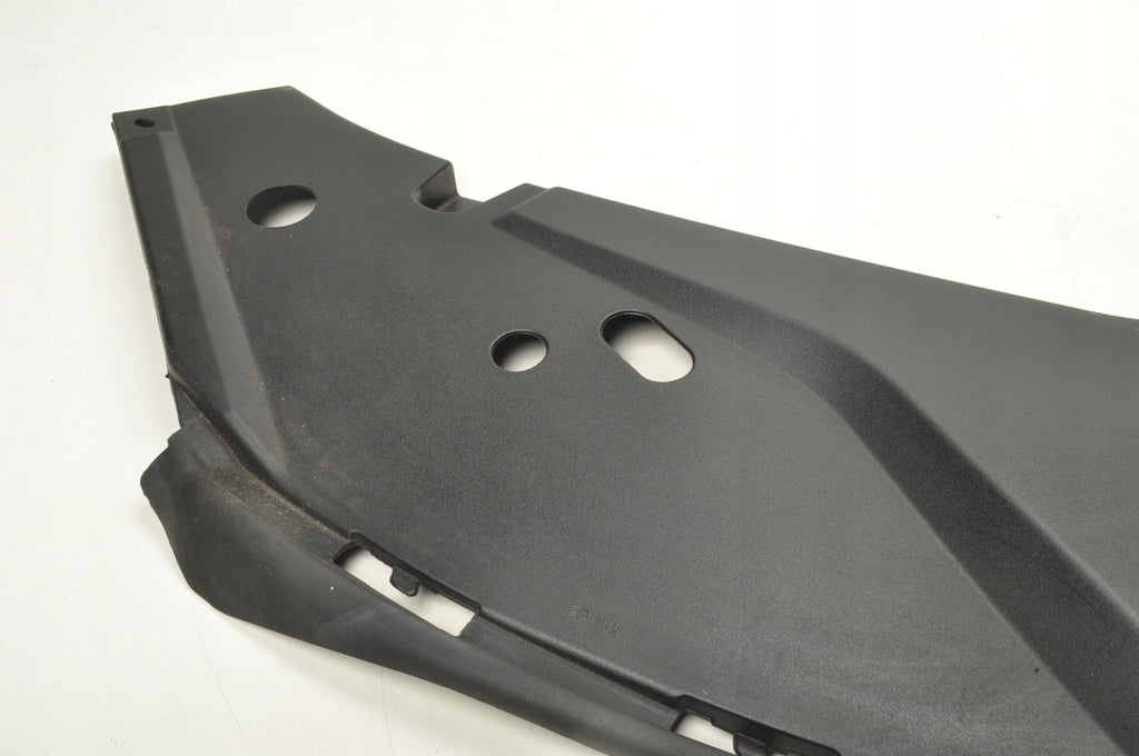 VOLVO S90 V90 II FRONT RIGHT BELT COVER 31386869