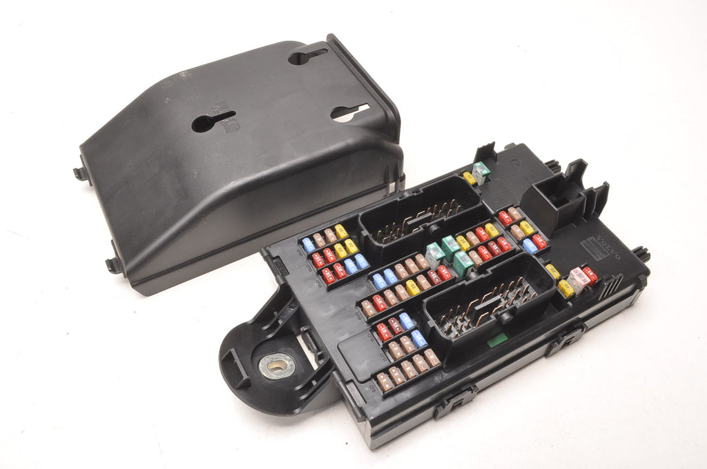 VOLVO S90 V90 II XC90 II FUSE BOX 31346672