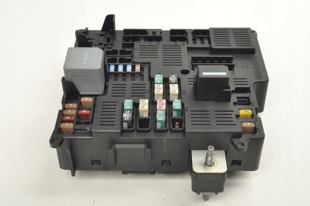 VOLVO S90 V90 XC90 FUSE BOX 31473570