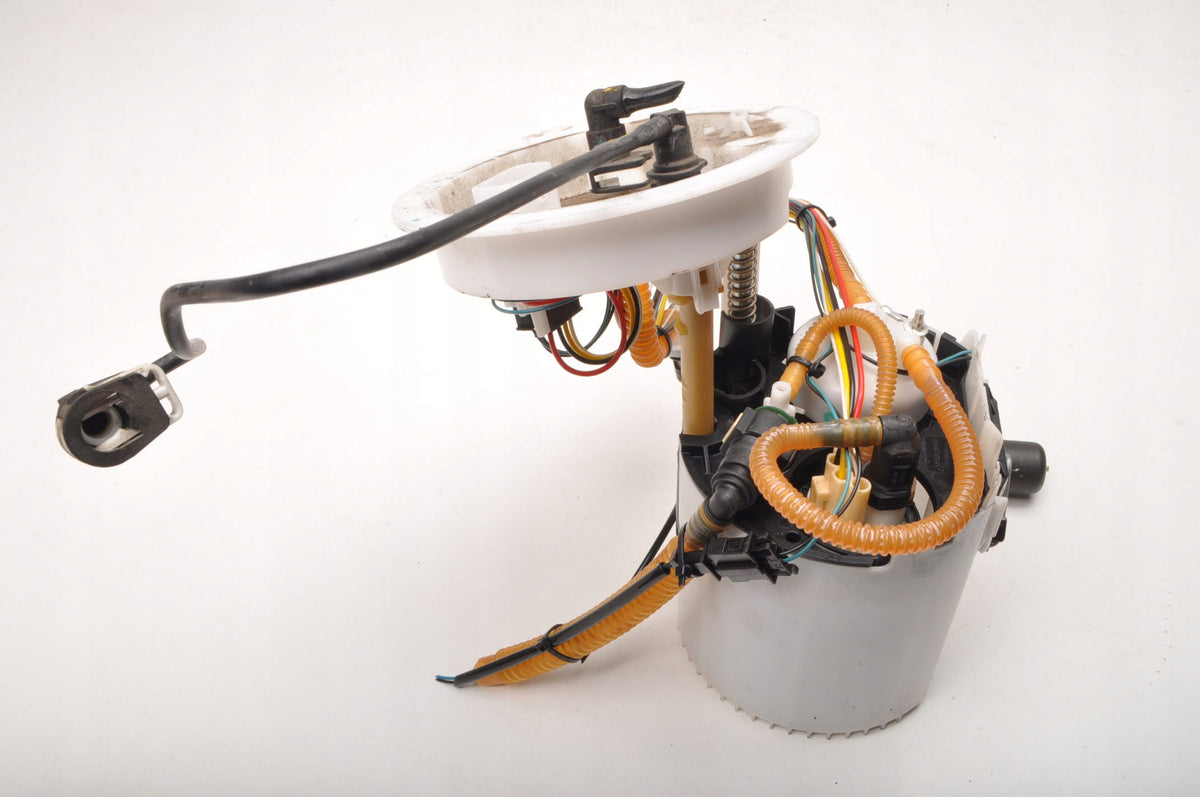 VOLVO S90 V90 XC90 II T8 Hybrid 2.0 16V 405HP FUEL PUMP 31392029