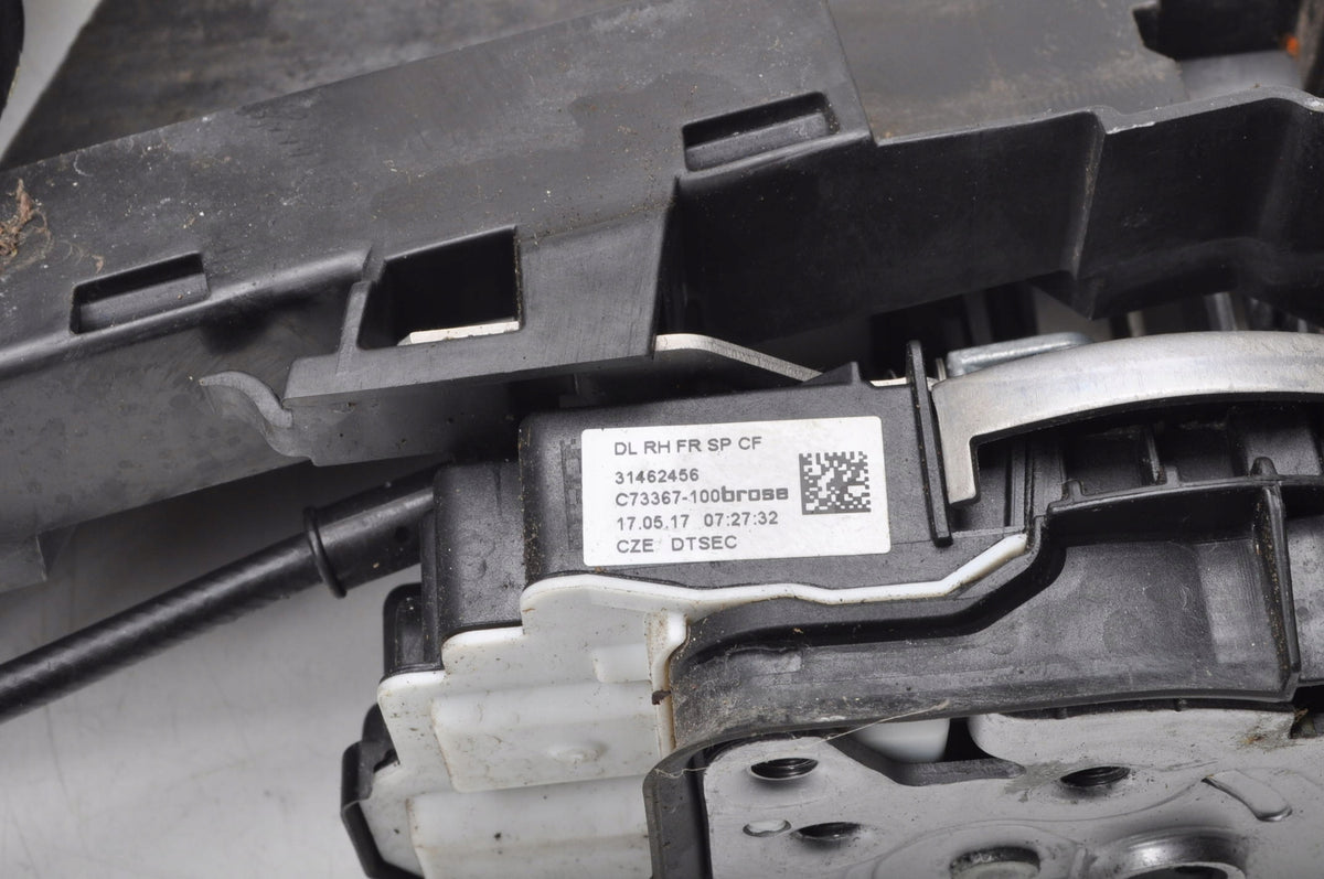 VOLVO S90 XC90 V90 II DOOR LOCK RIGHT FRONT 31462456 UK