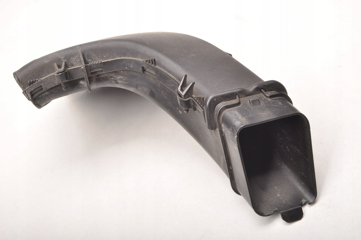 VOLVO V40 II 1.5 T2 122KM AIR INTAKE PIPE 31338658