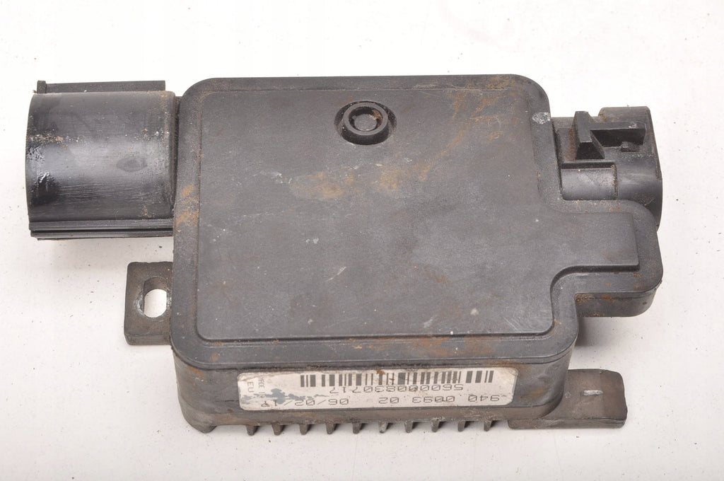 VOLVO V40 II 1.5 T2 122KM FAN CONTROLLER MODULE 940009302
