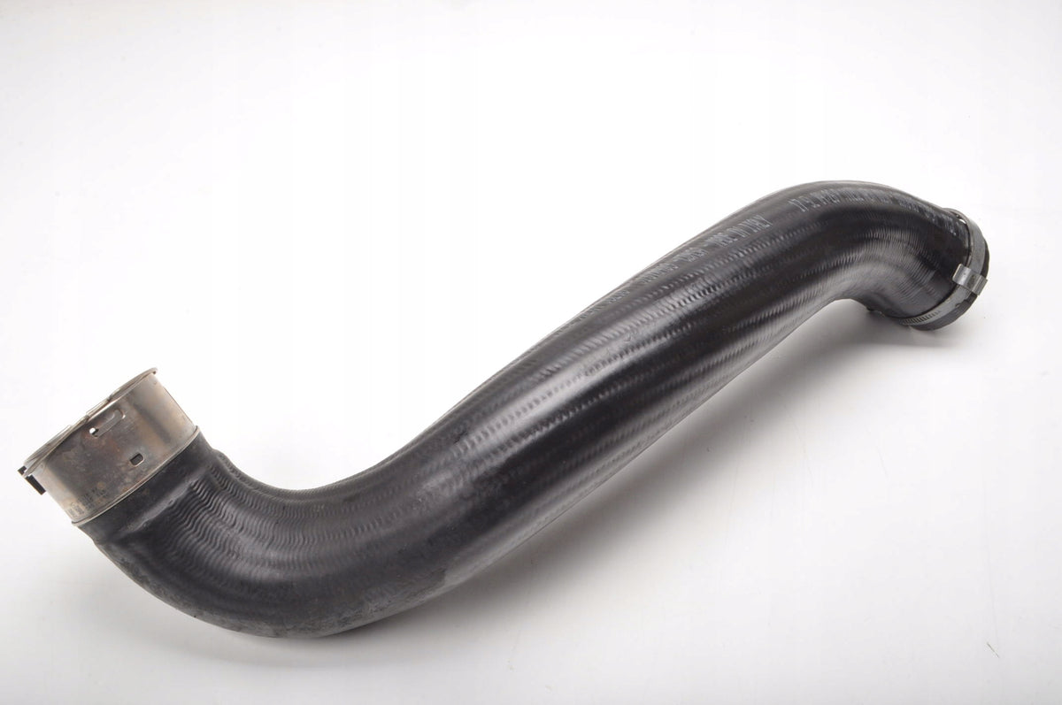 VOLVO V40 II 1.5 T3 152HP INTERCOOLER HOSE 31370409