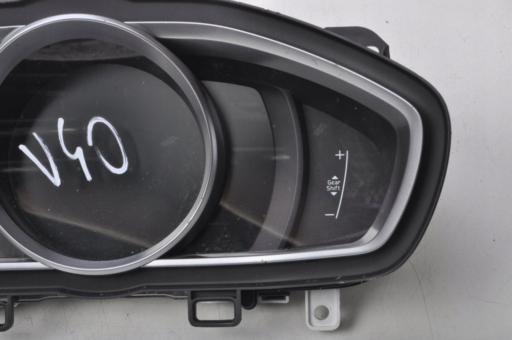 VOLVO V40 II 1.6 D COUNTER CLOCKS 31412271