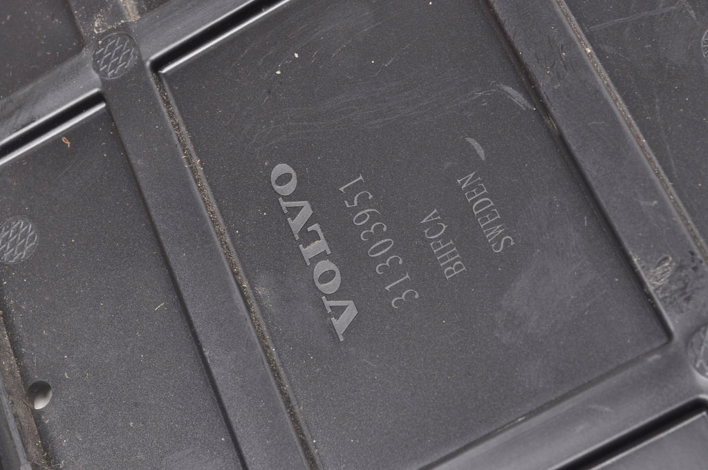 VOLVO V40 II 1.6 D2 114KM COMPUTER CASE COVER 31303951