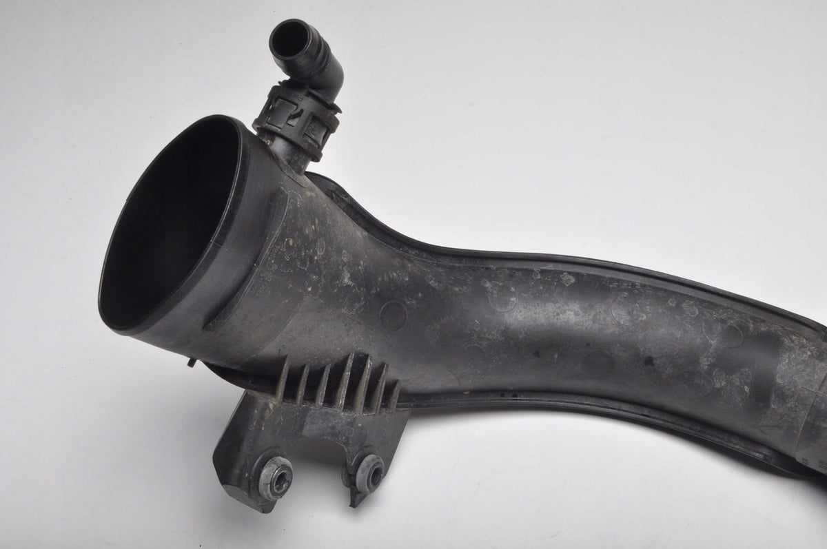 VOLVO V40 II 1.6 T3 GTDi 150HP AIR INTAKE PIPE CV61-9C623-EB