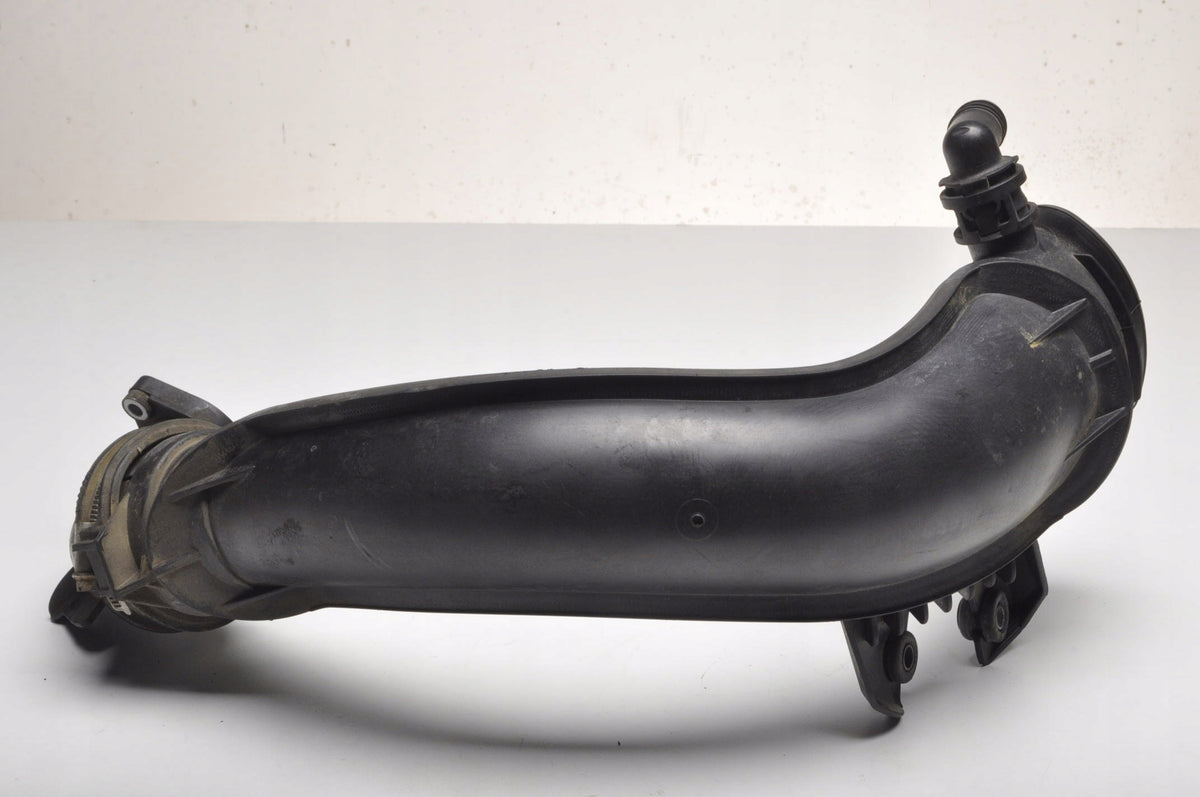 VOLVO V40 II 1.6 T3 GTDi 150HP AIR INTAKE PIPE CV61-9C623-EB