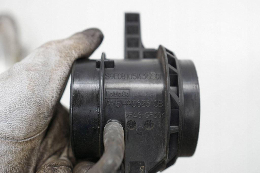 VOLVO V40 II 12R 1.6 D2 AIR FLOW METER AV61-9C623-CB