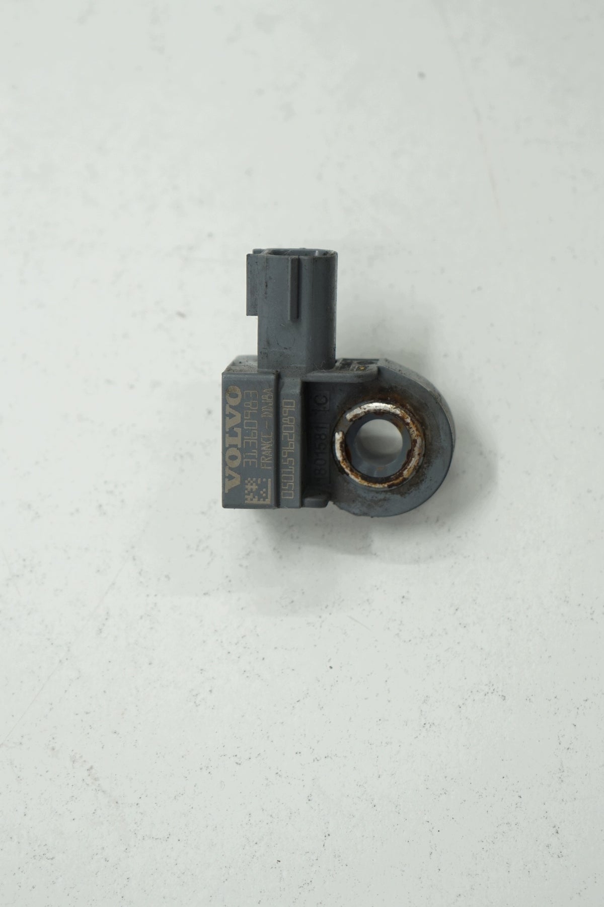 VOLVO V40 II 12R IMPACT SENSOR 31360983