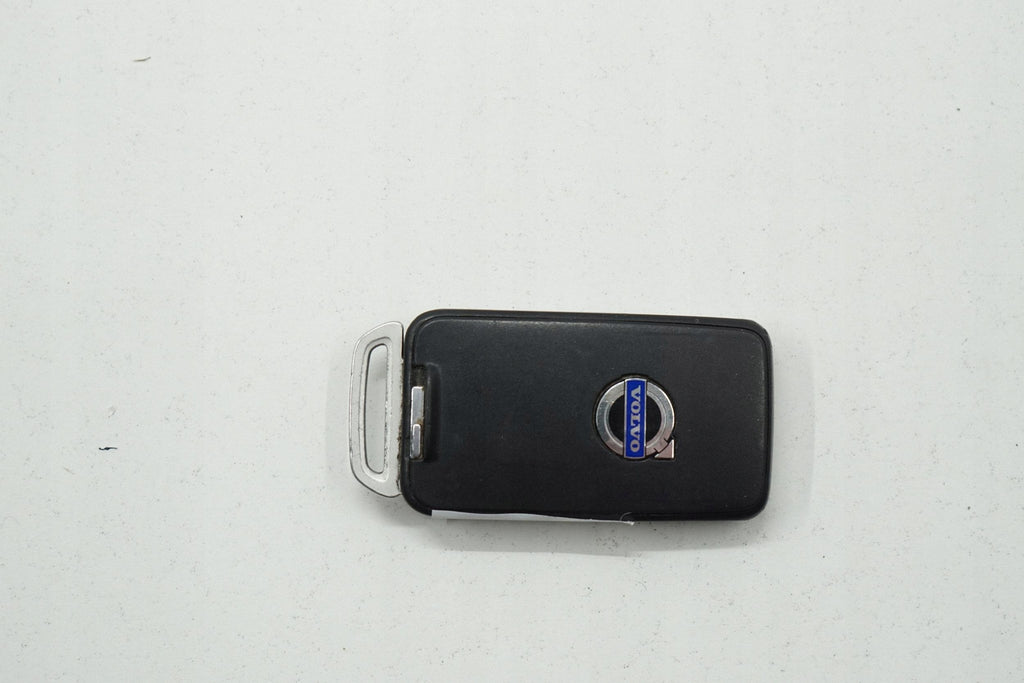 VOLVO V40 II 12R KLUCYK PILOT 30659491
