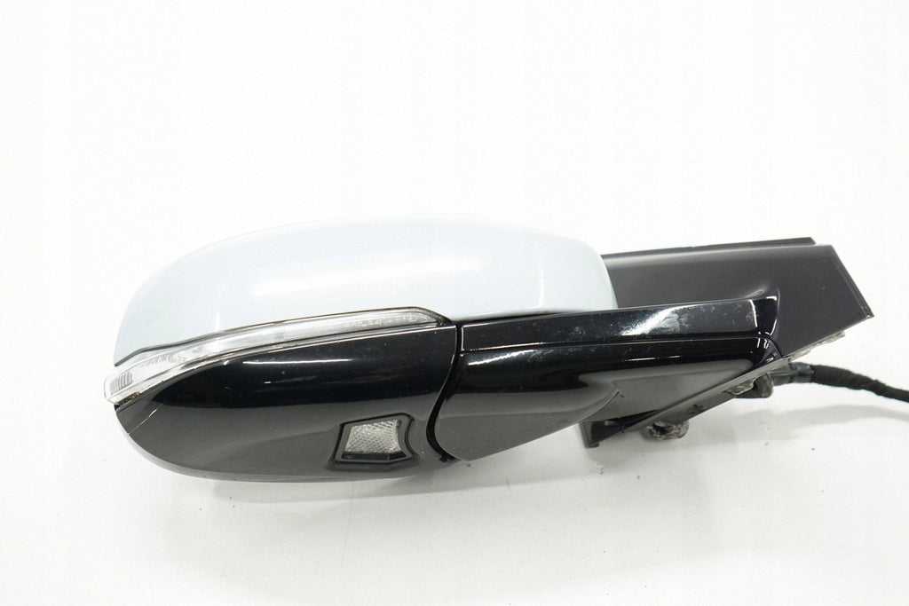 VOLVO V40 II 12R MIRROR RIGHT 8PIN 710-46 ENGLISH
