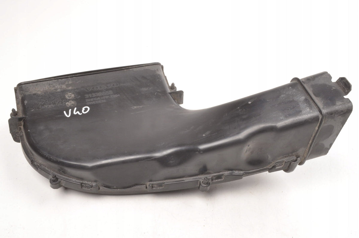 VOLVO V40 II 2.0 D2 AIR INTAKE PIPE 31338658