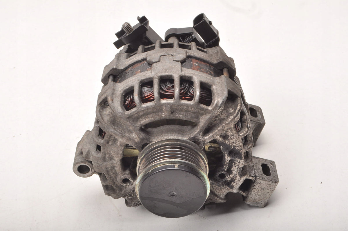 VOLVO V40 II 2.0 D3 150KM ALTERNATOR 31288880
