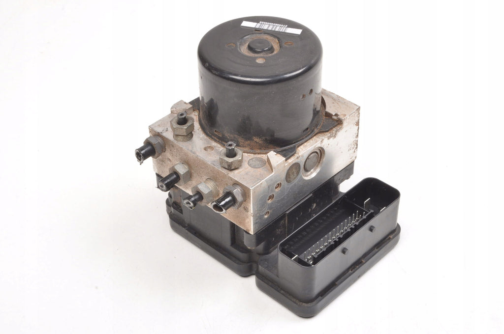 VOLVO V40 II 2.0 D3 150KM PUMP ABS 31317075