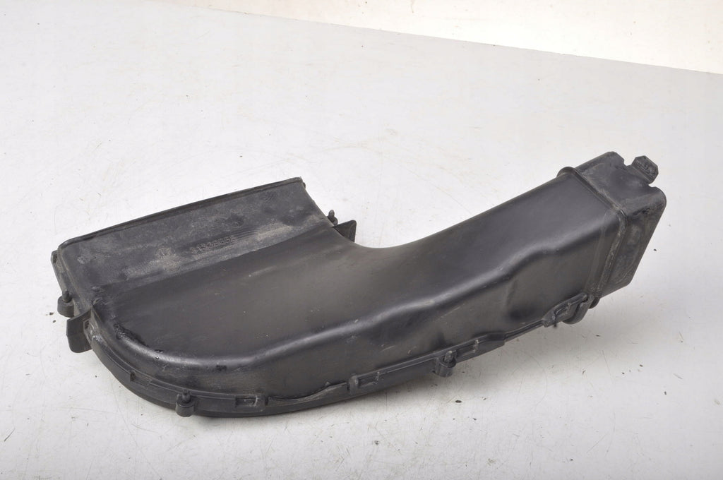 VOLVO V40 II 2.0 D4 190KM AIR INTAKE PIPE 31338658