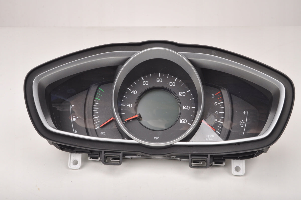 VOLVO V40 II 2.0 T2 COUNTER CLOCKS 31412875
