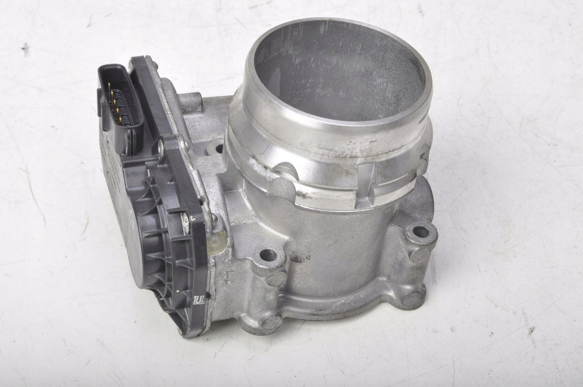 VOLVO V40 II 2.0 T2 THROTTLE 31293736
