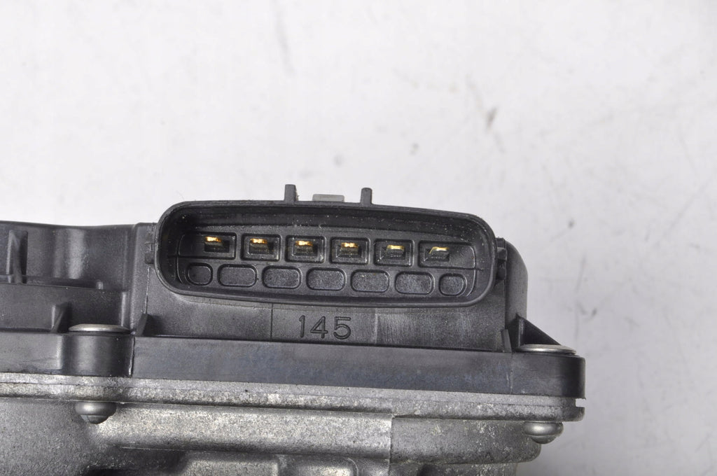 VOLVO V40 II 2.0 T2 THROTTLE 31293736