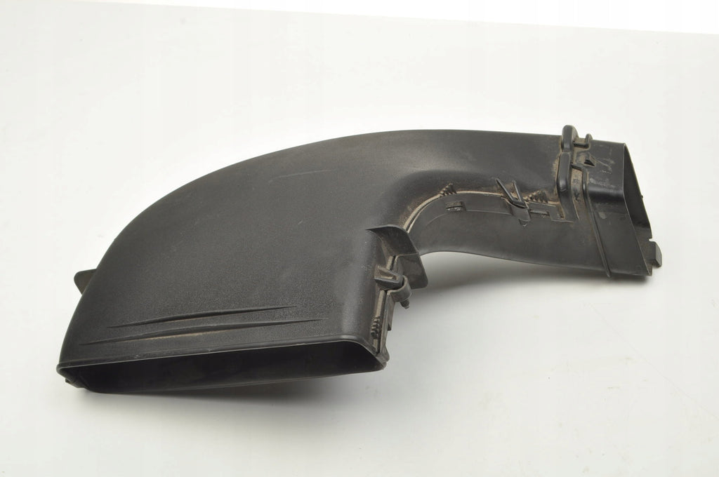 VOLVO V40 II 2.0 T5 245KM AIR INTAKE PIPE 31338658